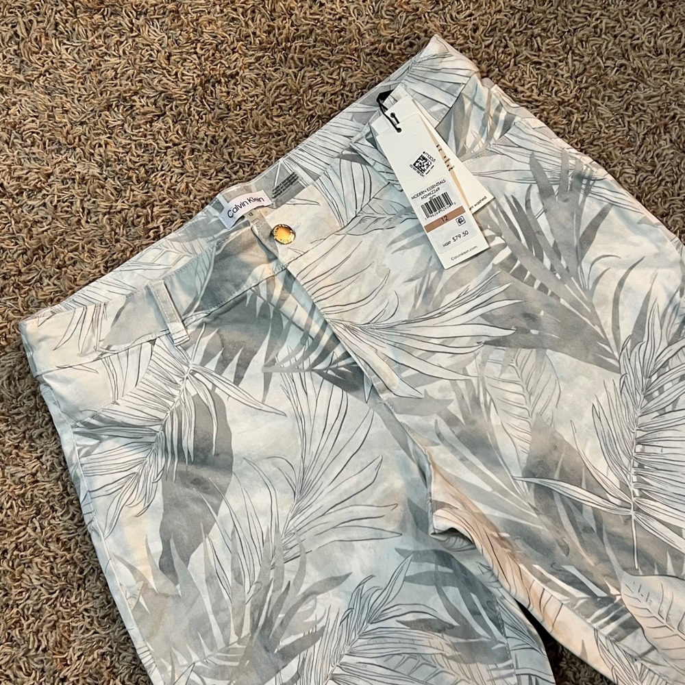 Calvin Klein Women's Tropical‎ Leaf Print Pants Size 12 Straight Leg New w/ Tag